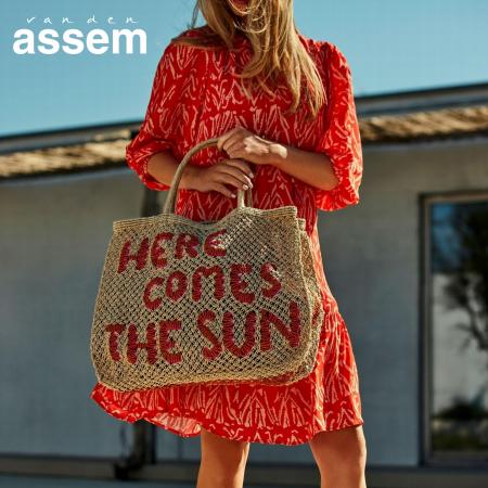 Catalogus van Van den Assem | Here comes the Sun | 30-7-2022 - 30-9-2022