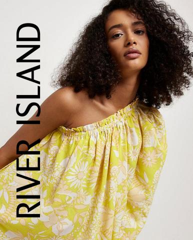 Catalogus van River Island | Looks Are Served - Summer Edition // Dames | 15-5-2022 - 16-7-2022