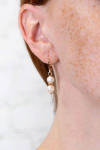 Aanbieding van Pearl Drop Earrings voor 4€ bij Brandy Melville