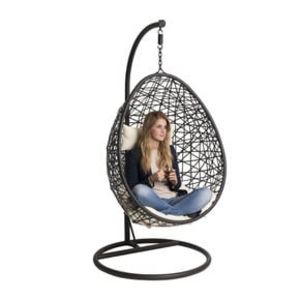 Aanbieding van Hangstoel swing - zwart - 95x95x200 cm voor 169€ bij Xenos