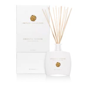 Aanbieding van Oriental Vetiver Fragrance Sticks voor 43,92€ bij Rituals